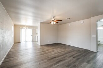 6111 N Samantha Grove Dr in Tucson, AZ - Building Photo - Building Photo