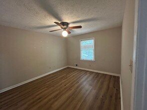 505 Williamsburg Way in Fayetteville, GA - Building Photo - Building Photo