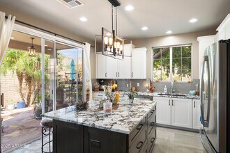 322 W Mountain Sage Dr in Phoenix, AZ - Building Photo - Building Photo
