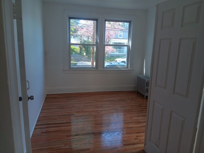property at 1159-1161 W Front St