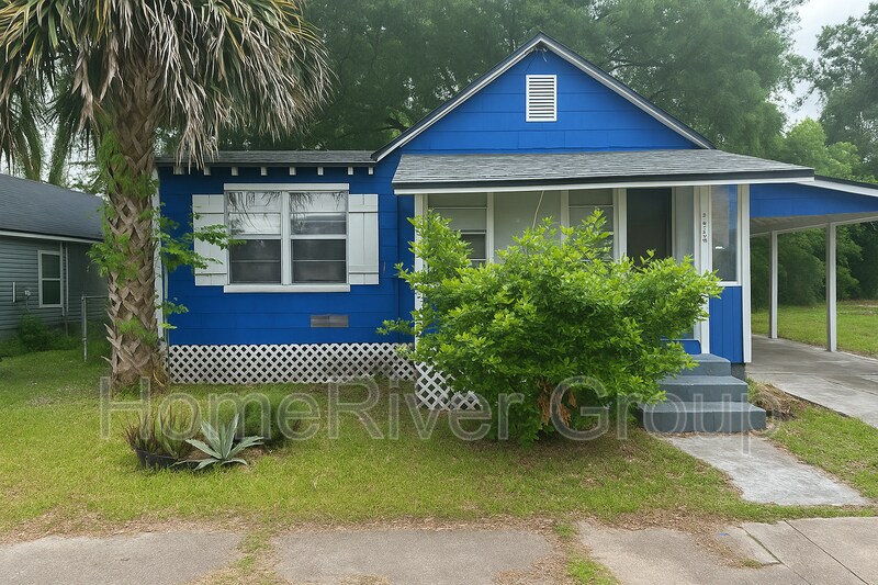 1021 Daniel St in Jacksonville, FL - Building Photo