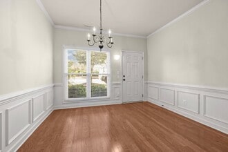 852 Queen City Cres in Apex, NC - Building Photo - Building Photo