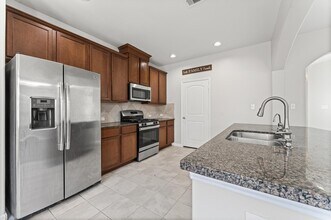 7018 Granite Terrace Ln in Houston, TX - Building Photo - Building Photo