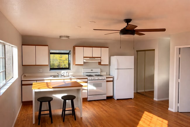 property at 3720 Louisiana St