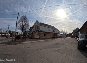 219 S Main St in Salem, NY - Building Photo