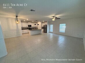 6411 Ten Acre Ct in Zephyrhills, FL - Building Photo - Building Photo