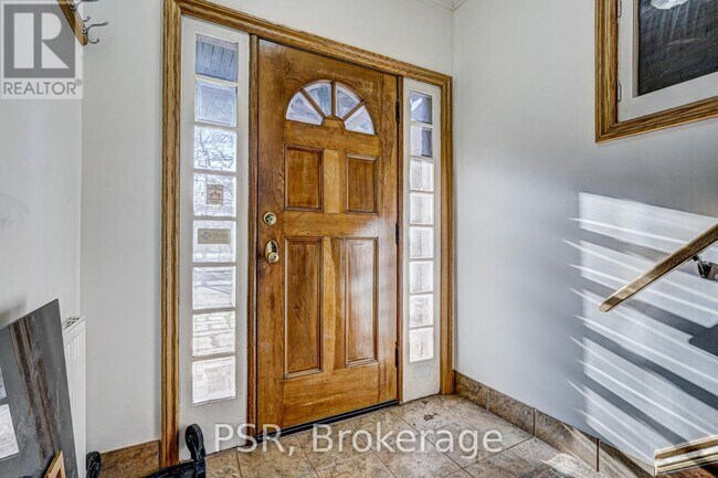 98 Roselawn Ave in Toronto, ON - Building Photo - Building Photo