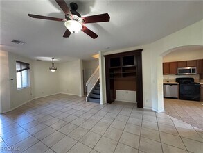 17533 Laurel Grove Ct in Ft. Myers, FL - Building Photo - Building Photo
