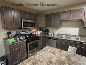 7958 210th St W in Lakeville, MN - Building Photo - Building Photo