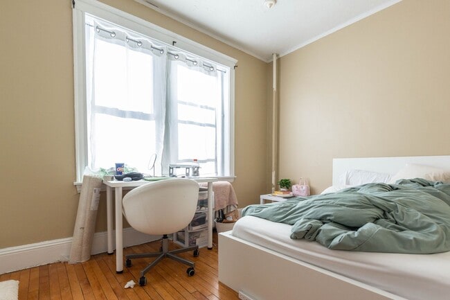 property at 74 Egmont St