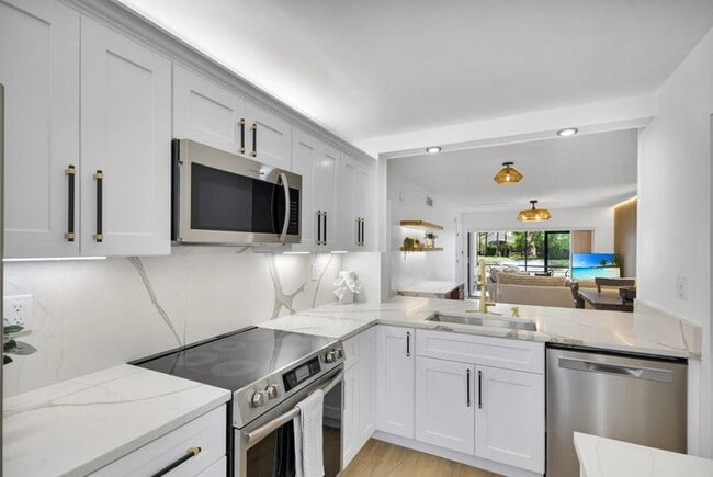 property at 12911 Briarlake Dr