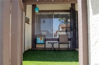 24717 Sand Wedge Ln in Santa Clarita, CA - Building Photo - Building Photo