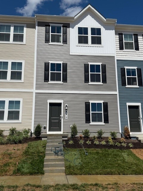 property at 445 17th Ave