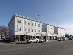 423-431 Park Ave in Worcester, MA - Building Photo - Building Photo