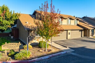 Woodglen Terrace Apartments in Modesto, CA - Building Photo