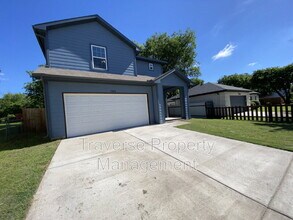 5408 Fernander Dr in Fort Worth, TX - Building Photo - Building Photo