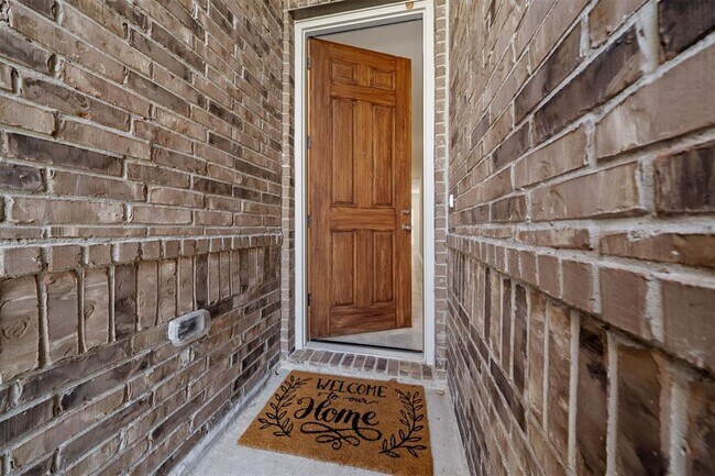 28330 Little Hollow CT in Katy, TX - Building Photo - Building Photo