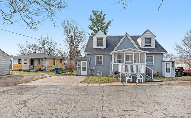 property at 22 Walnut Ct