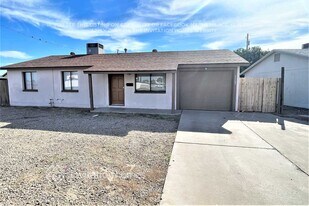 7161 West Campbell Ave in Phoenix, AZ - Building Photo