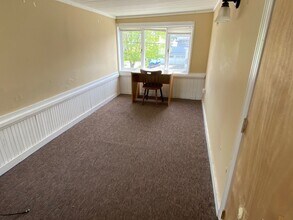 38 Lincoln Ave in Cortland, NY - Foto de edificio - Building Photo