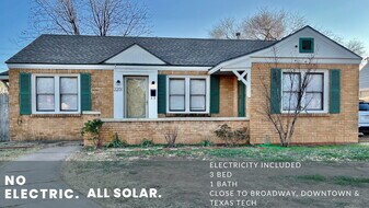 2201 28th St in Lubbock, TX - Building Photo