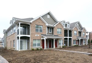 Garden Place Apartments in Cary, IL - Building Photo