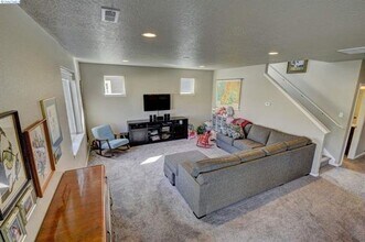 1710 SW Panorama Dr in Pullman, WA - Building Photo - Building Photo