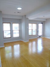 324 Park Ave, Unit 324 in Baltimore, MD - Building Photo - Building Photo