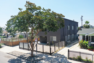 Highland Park Duplex Near York & Ave 51 Apartments