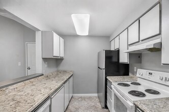 215 100th St SW in Everett, WA - Building Photo - Building Photo