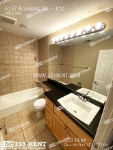 4157 Roanoke Rd-Unit -#10 in Kansas City, MO - Foto de edificio - Building Photo