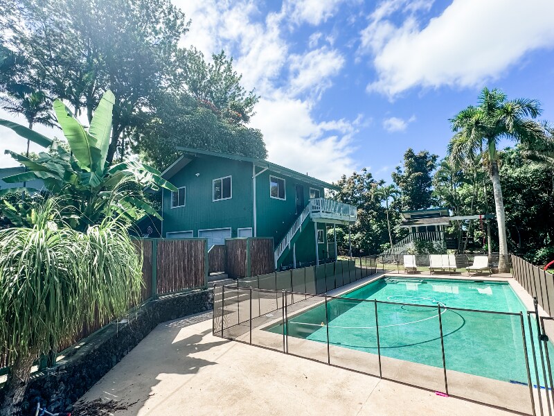 73-1202-1202 Ahulani St in Kailua Kona, HI - Building Photo