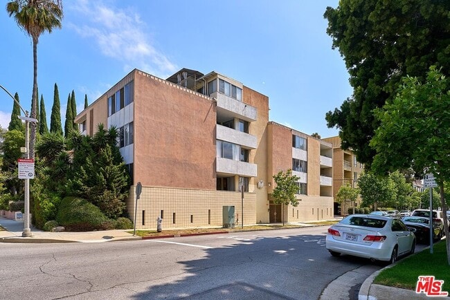 property at 9221 Charleville Blvd