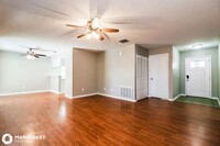 313 Regal Park Dr in Valrico, FL - Building Photo - Building Photo