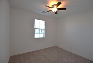 37584 N Singletree Dr in San Tan Valley, AZ - Building Photo - Building Photo