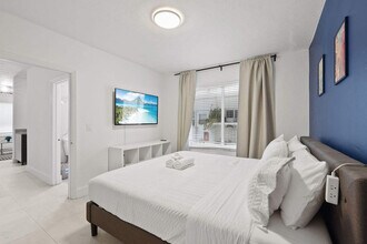 7340 Harding Ave in Miami Beach, FL - Building Photo - Building Photo