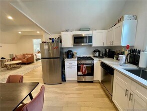 84 Lawrence St in New Haven, CT - Building Photo - Building Photo