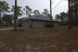 16480 Medley Rd in Brooksville, FL - Building Photo - Building Photo