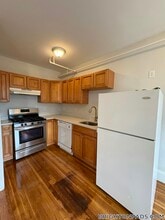 1615 Commonwealth Ave in Boston, MA - Building Photo - Building Photo