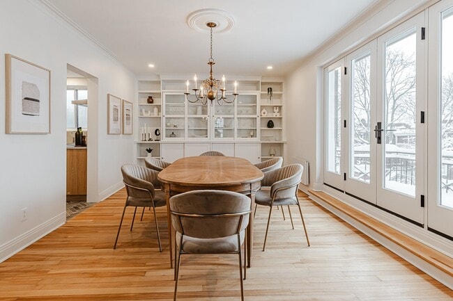 property at 24 Av. Nelson