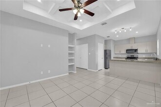 3811 Paola St in Edinburg, TX - Building Photo - Building Photo
