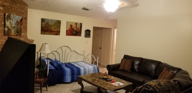 property at 8510 Ashwyne Ln