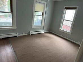 55 Sprague Ave in Middletown, NY - Building Photo - Building Photo