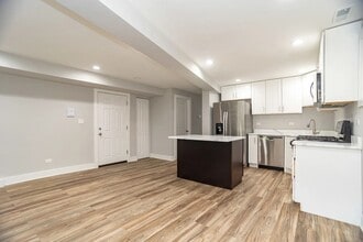 4906 N Rockwell St in Chicago, IL - Building Photo - Building Photo