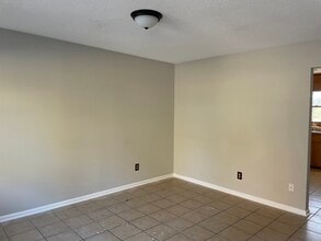 133 Fairview Dr NW in Lenoir, NC - Building Photo - Building Photo