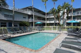 Seaside Villas in Gulfport, FL - Building Photo - Building Photo