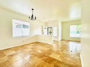 13155 Acacia Ave in Moreno Valley, CA - Building Photo - Building Photo