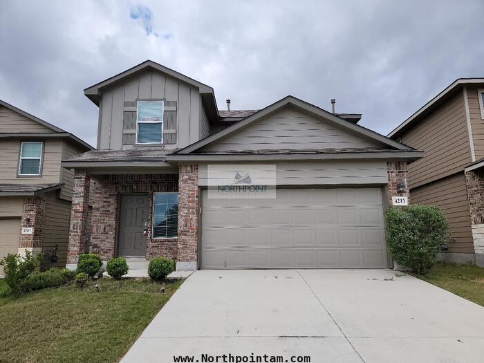 4211 Busbee Fields in Converse, TX - Foto de edificio