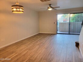 715 S Ext Rd in Mesa, AZ - Building Photo