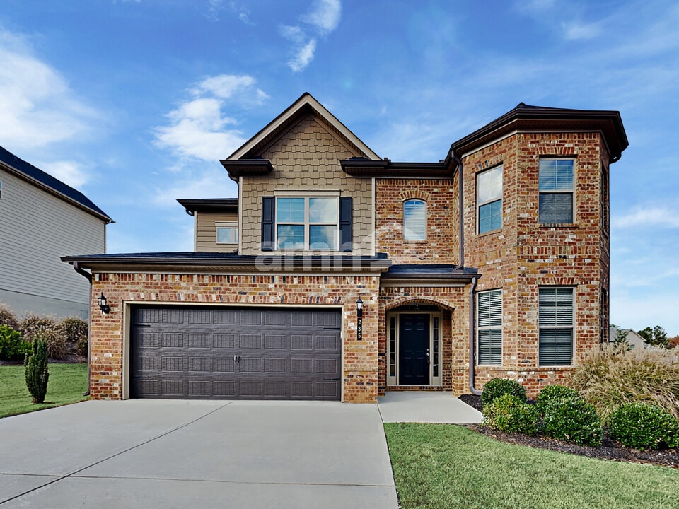 235 Hickory Pointe Dr in Acworth, GA - Building Photo